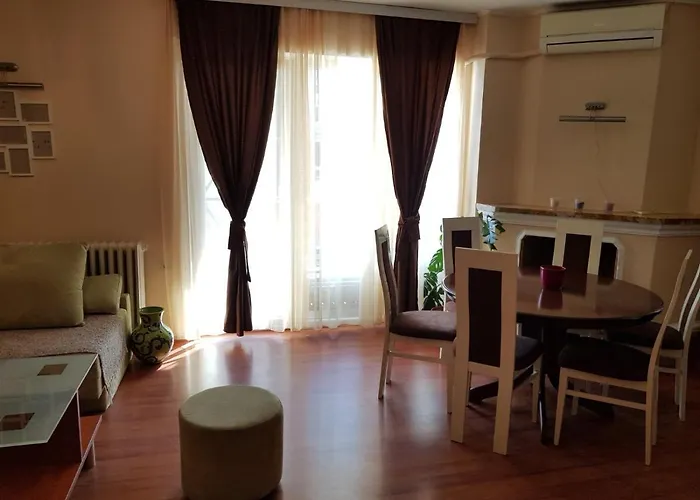 Petrov In Downtown - Center 70m2 Lejlighed